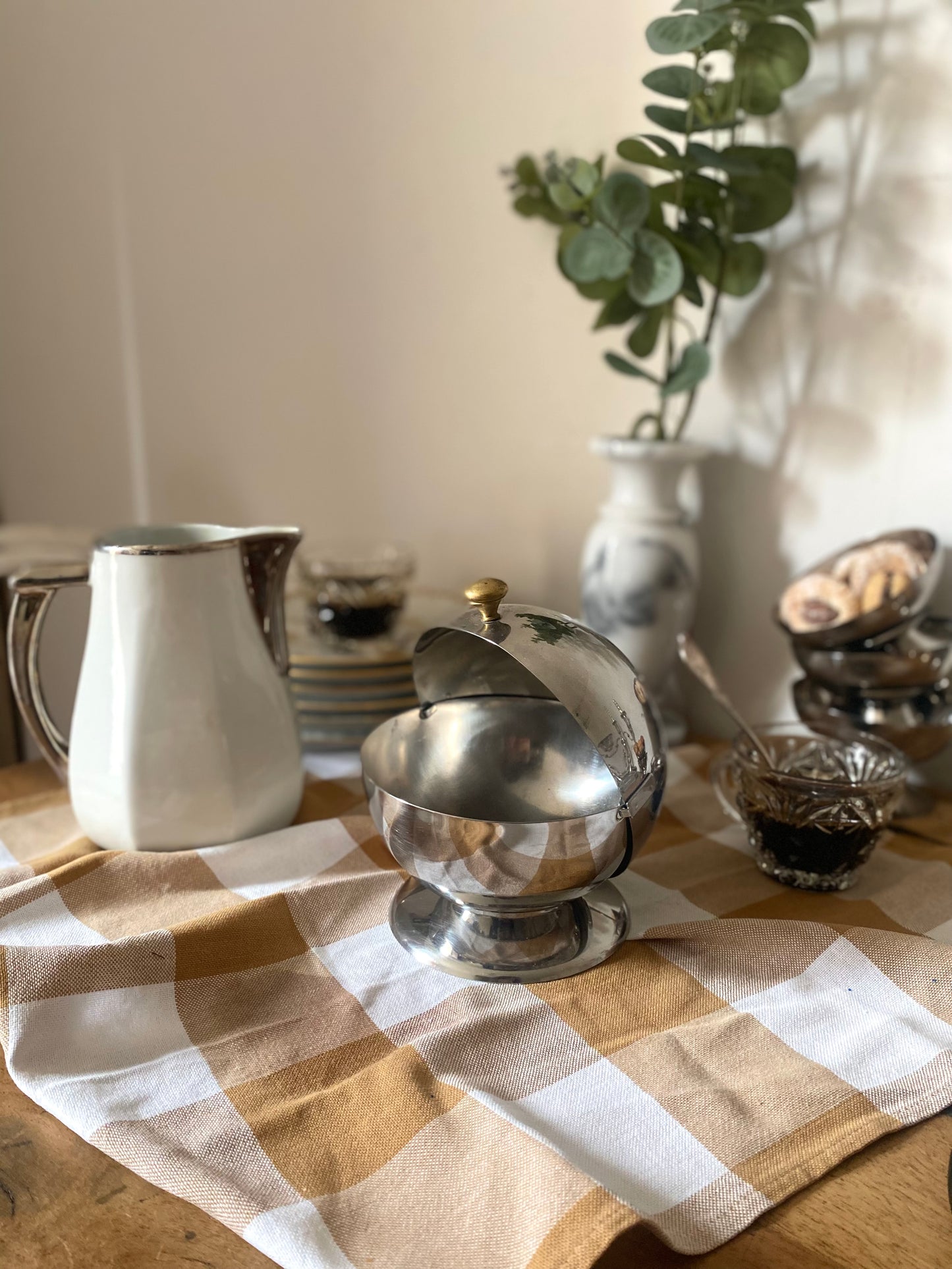 Pot à eau ou Pichet Art Déco 1930