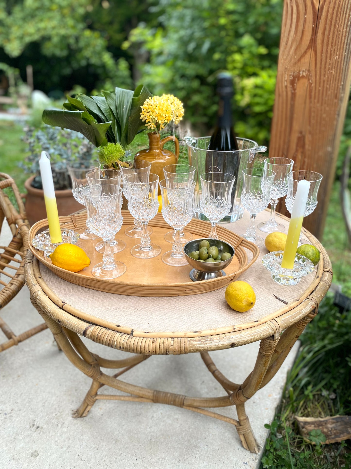 10 verres à pied en cristal ancien