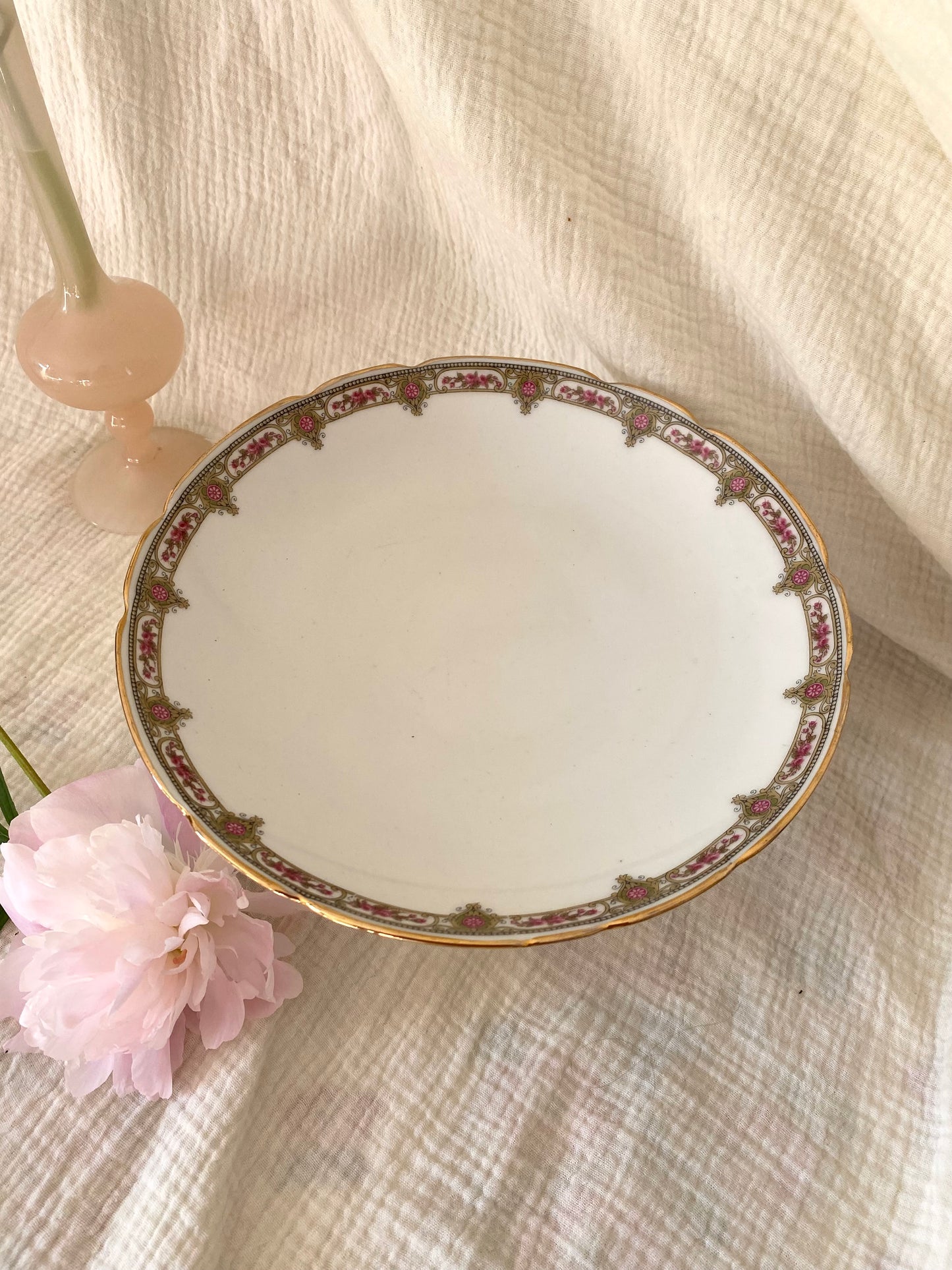 Compotier sur pied en porcelaine - début XXe