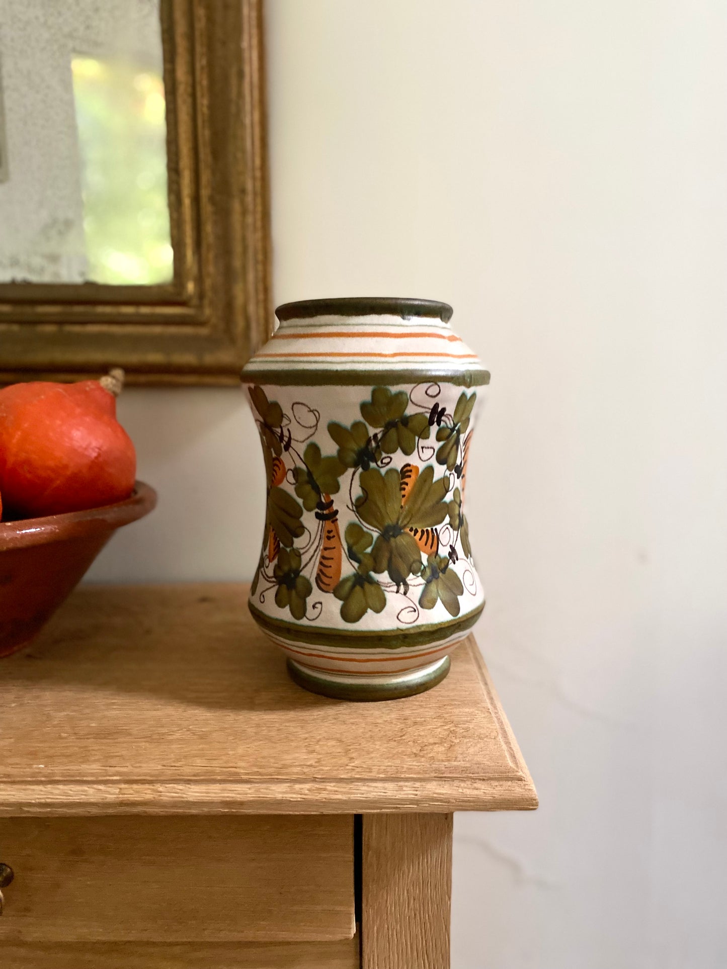 Vase en céramique ancienne