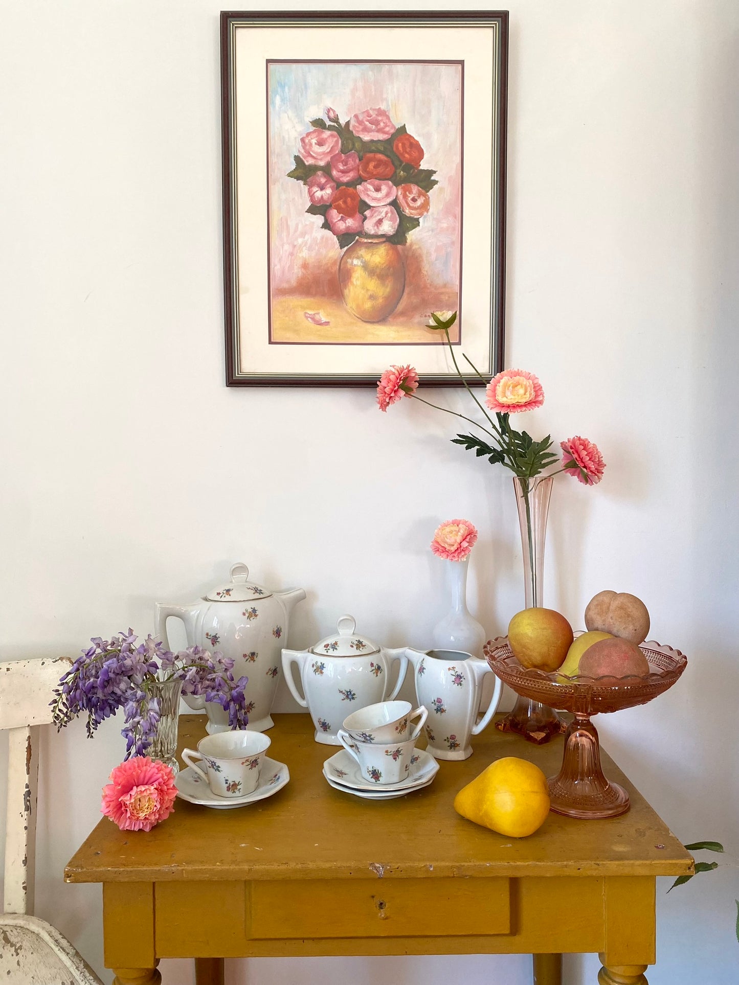 Service a café en porcelaine ancienne fleurie