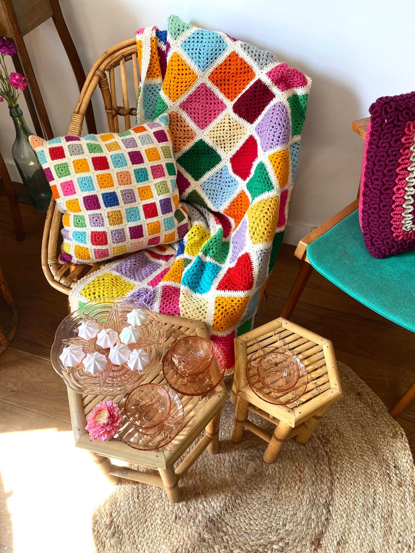 Coussin carré en crochet vintage granny square