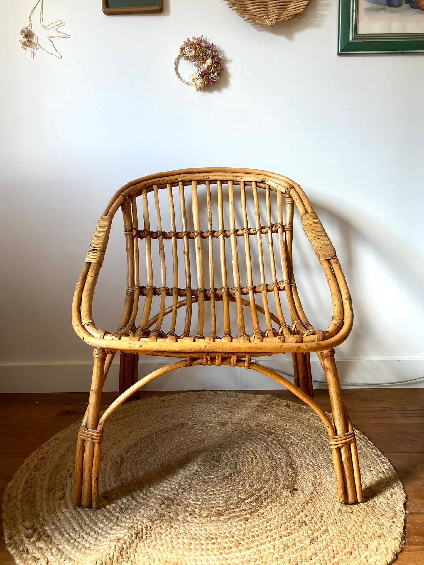 Fauteuil coquille en rotin vintage