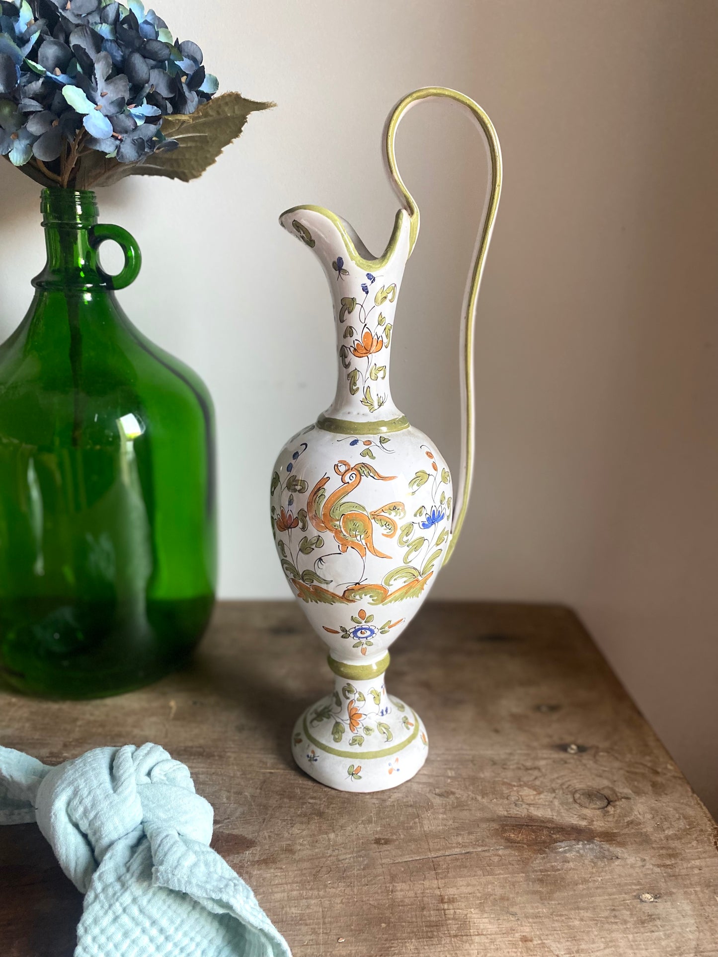 Vase soliflore en céramique ancienne
