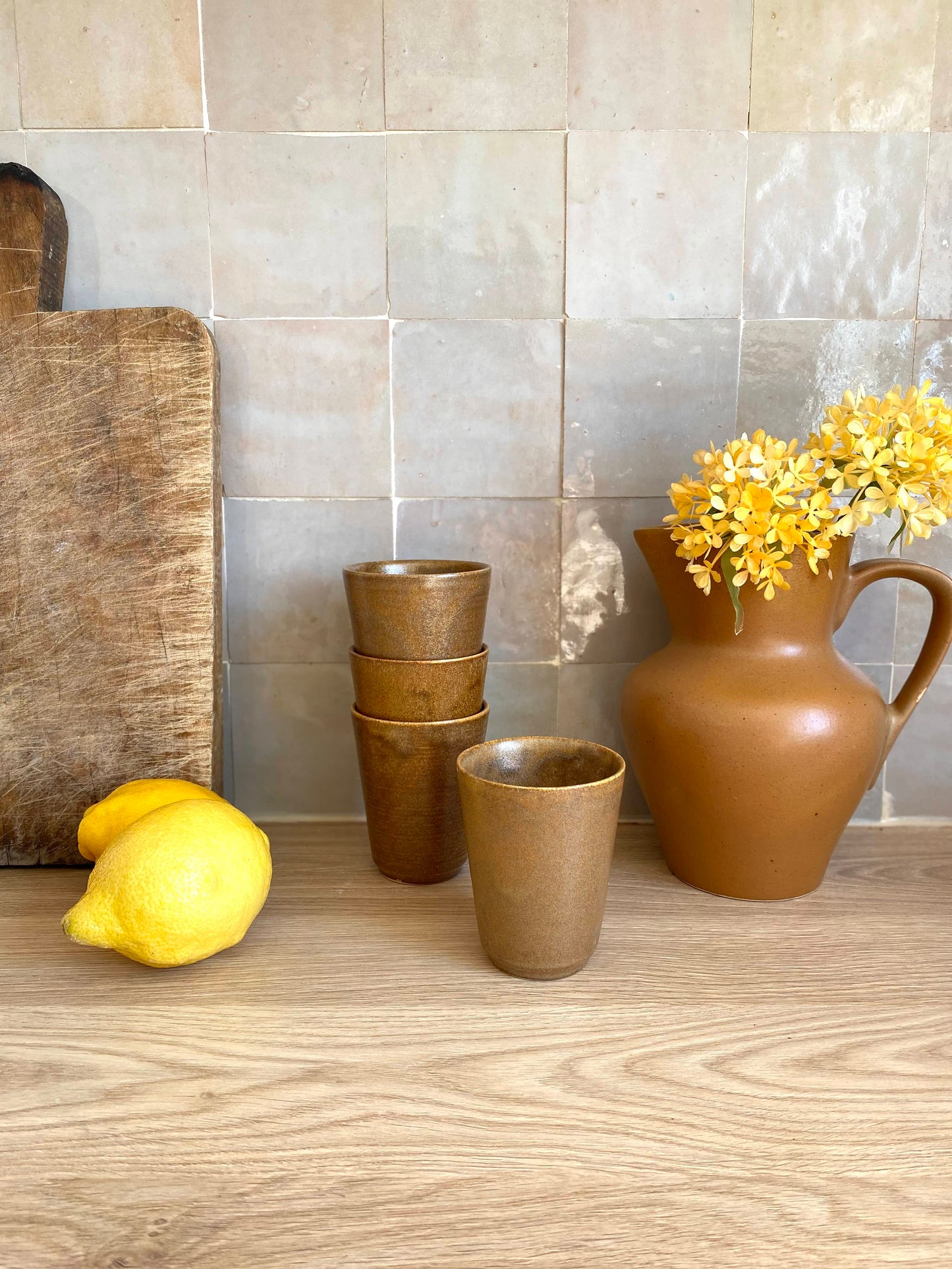 4 verre en grès ancien