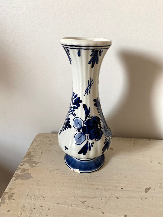 Vase soliflore en porcelaine de Delft