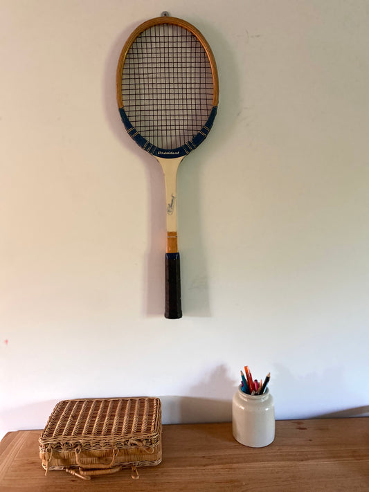 Raquette de tennis en bois ancienne vintage