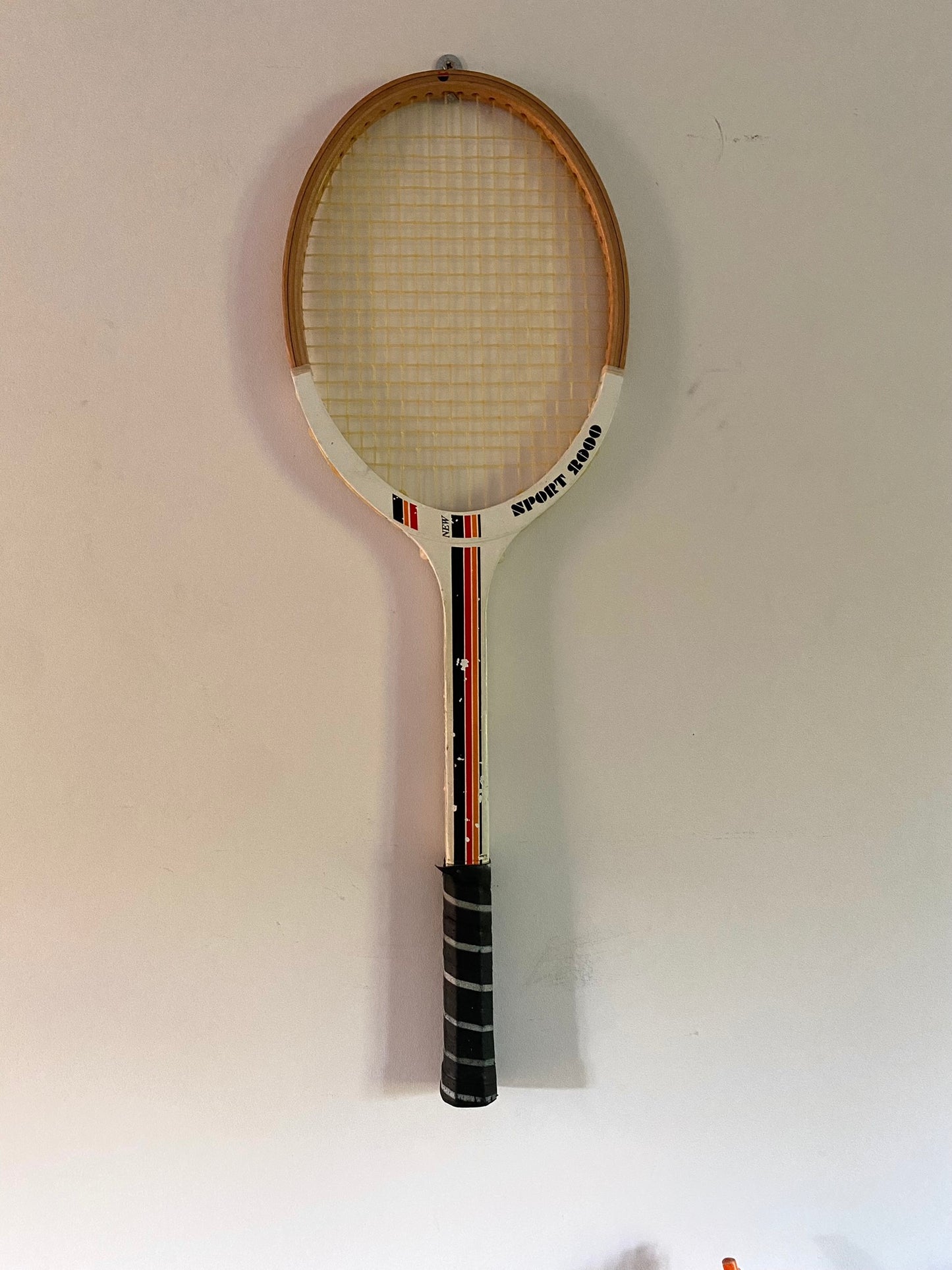 Raquette de tennis en bois ancienne vintage