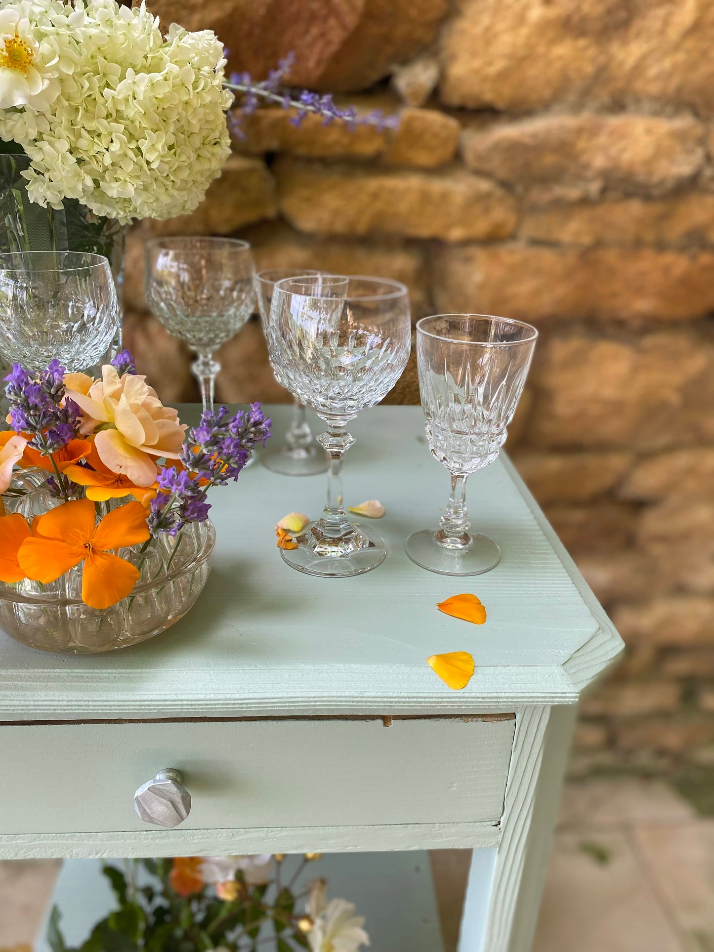 Verres à pied en cristal ancien