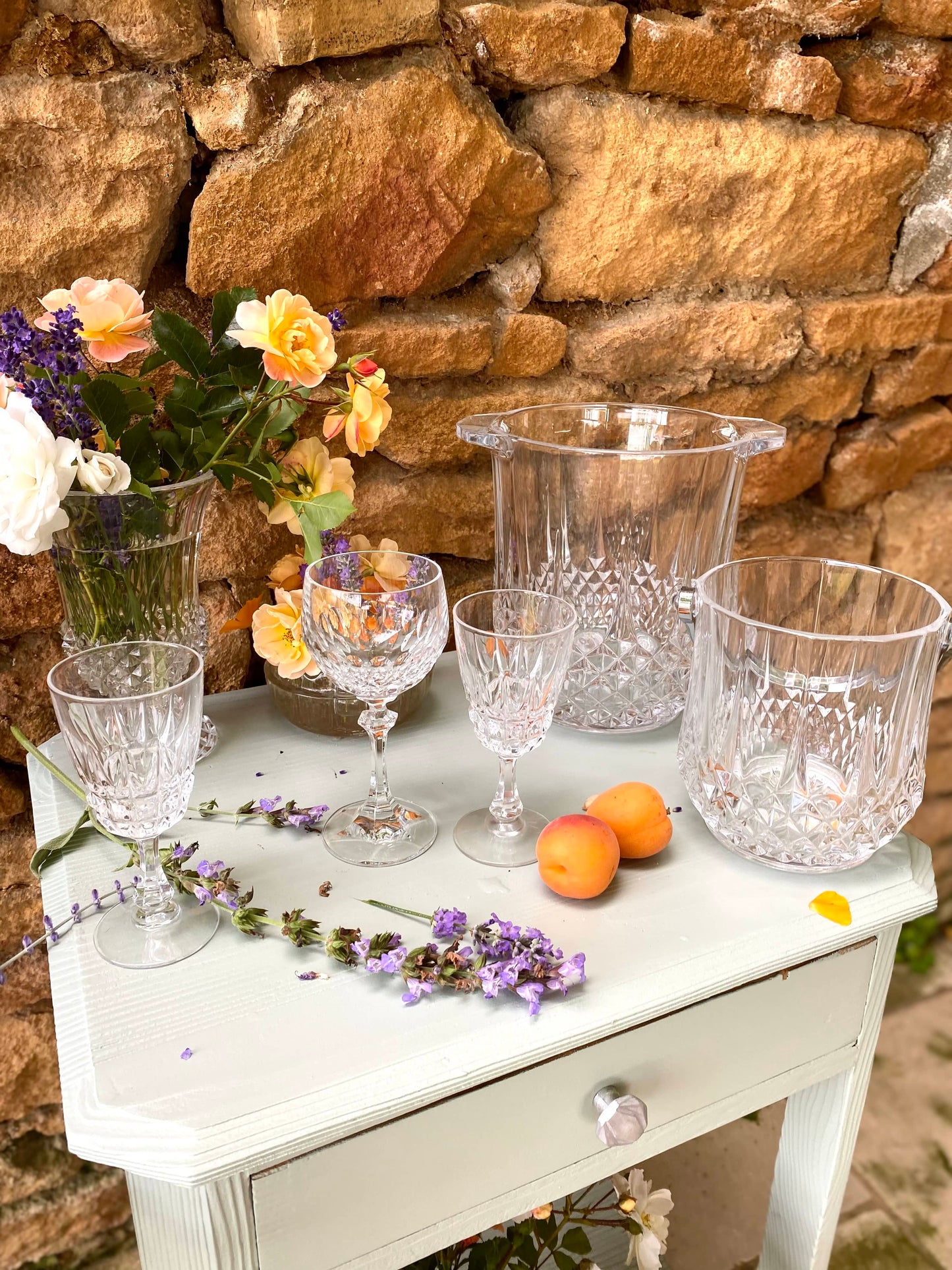 Verres à pied en cristal ancien