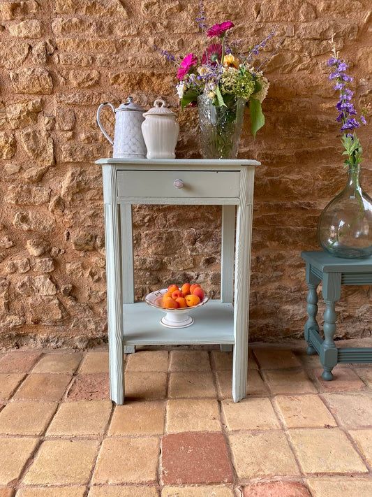 Table d'appoint en bois ancien rénové