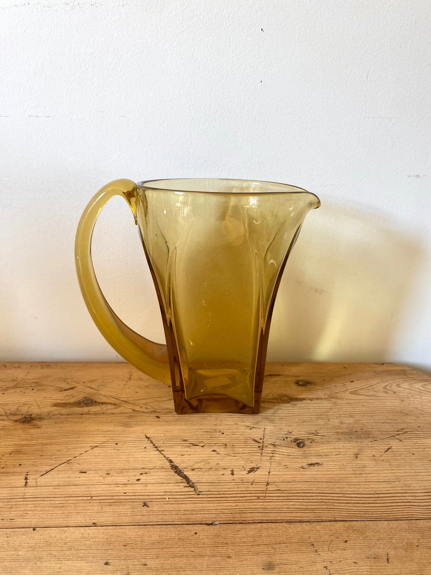 Carafe en verre vintage